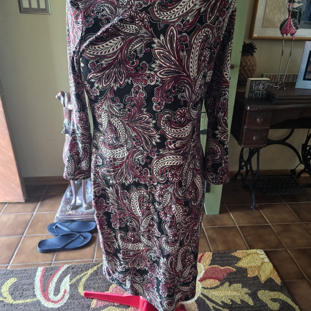 Mid calf length paisley print dress Sz 14
